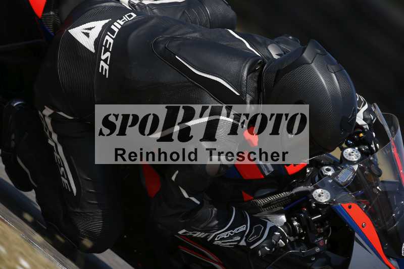 /Archiv-2023/28 05.06.2023 Moto Club Anneau du Rhin/rouge-expert/8